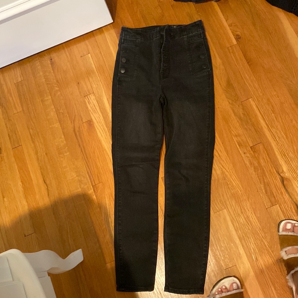 JBrand size 24 black high waisted Button up jeans. Lightly worn great condition